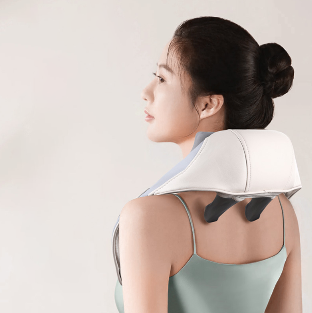 🔥 50 % de réduction ! 🎁 Masseur intelligent pour les épaules et le cou – Chaleur 42–48°C, massage 5D profond & sans fil 💆‍♂️✨