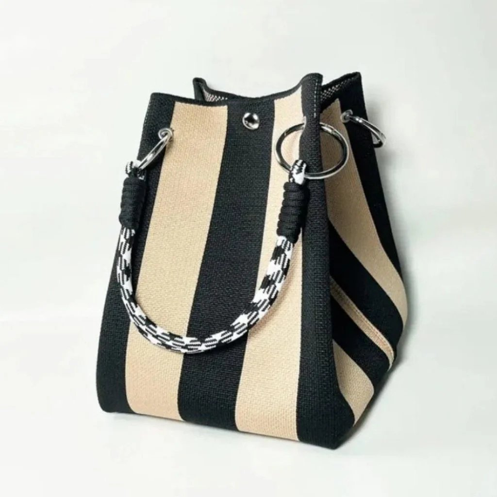 🏆👜🌴 Sac seau bohème rayé en maille pour femme – Sac bandoulière d’été fait main pour la plage