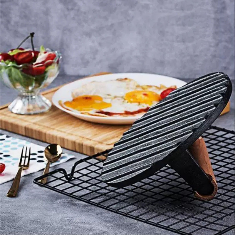Presse à steak et à hamburger en fonte avec manche en bois