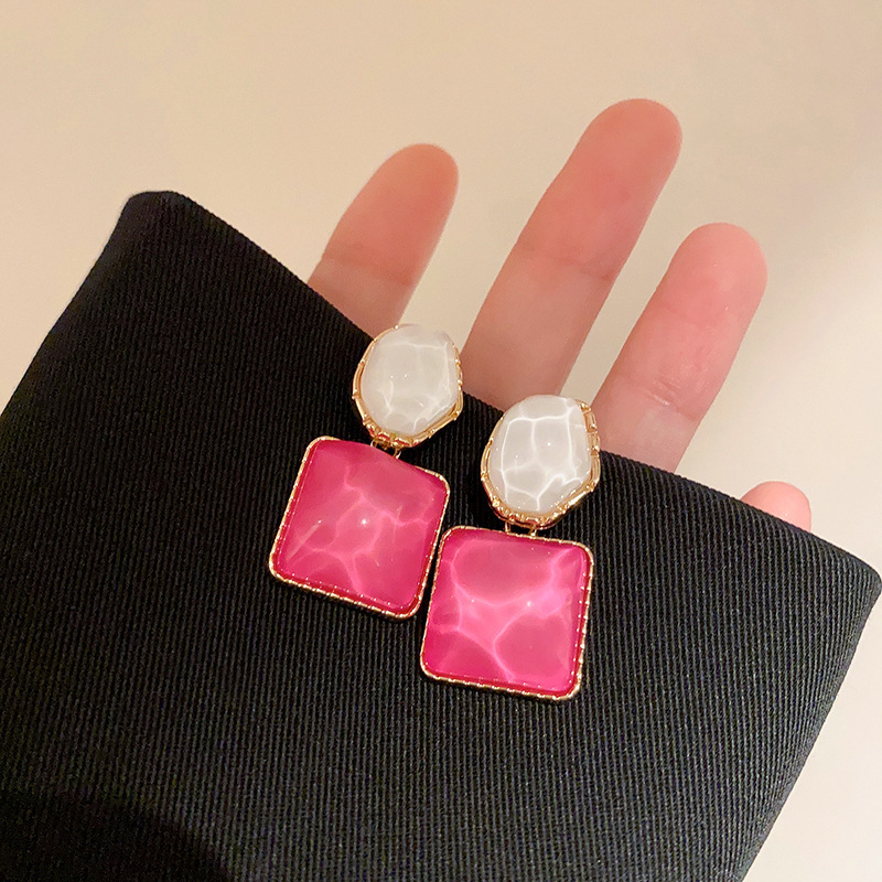 Boucles d'oreilles élégantes en forme de gouttes d'eau aux motifs géométriques