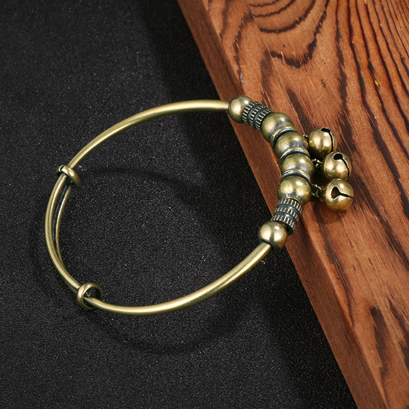 ✨💫 PROMO -50% ! Bracelet Cloche en Laiton Vintage – Réglable Push-Pull, Léger 15g, 3 Clochettes Mélodiques